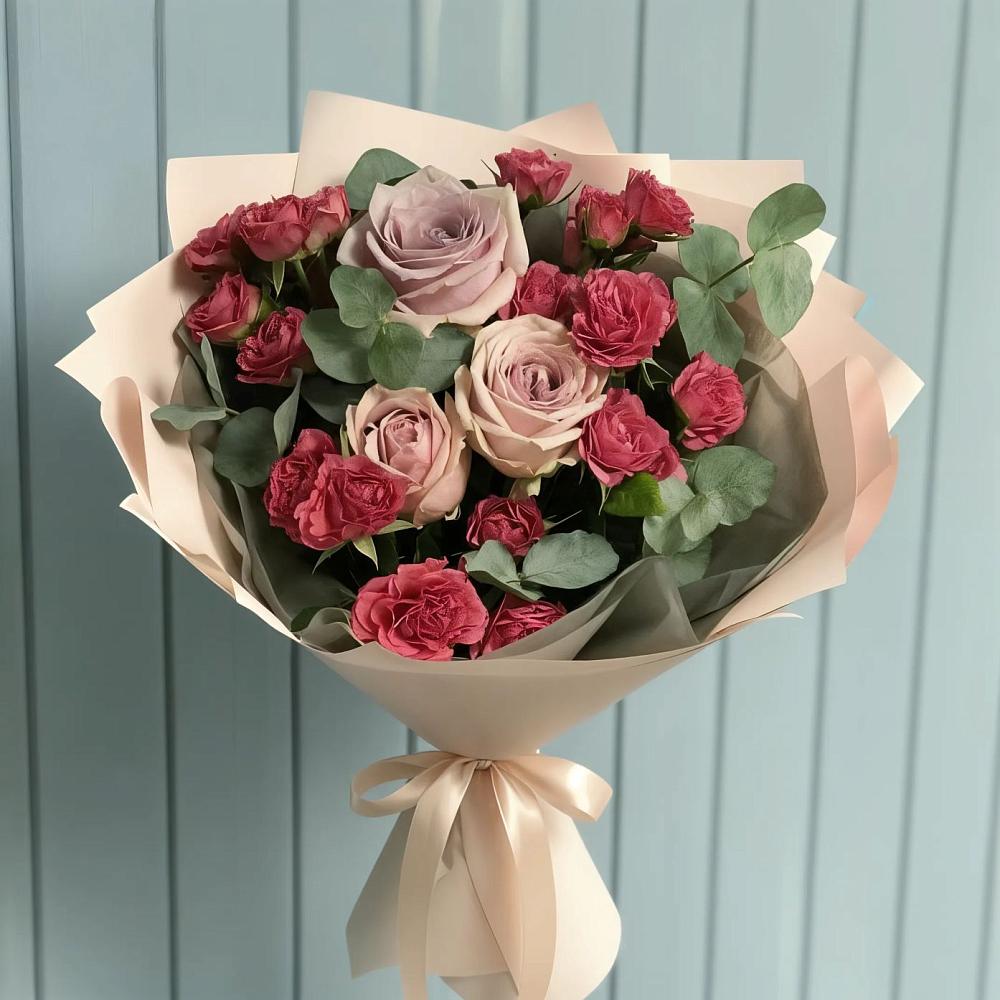 Букет цветов из: Гвоздики и Розы в Вяземском