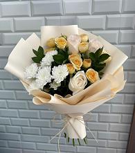 Букет цветов из:  Розы и Хризантемы в Вяземском