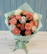 Букет цветов из:  Розы #REPLACE_PRED# Вяземском