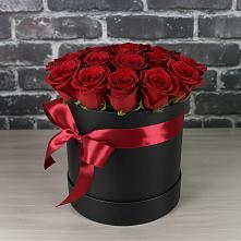 Цветочная композиция из Розы в шляпной коробке в Вяземском