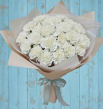 Букет цветов из:  Гвоздики #REPLACE_PRED# Вяземском