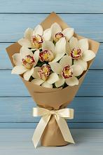 Букет цветов из:  Орхидеи и Розы в Вяземском